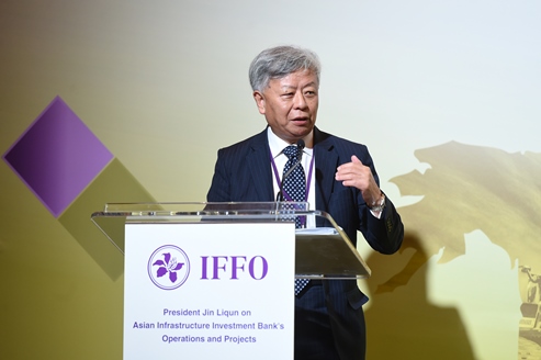 Mr Jin Liqun, President of the Asian Infrastructure Investment Bank (AIIB), talks about AIIB’s operations and projects at a seminar organised by the HKMA Infrastructure Financing Facilitation Office in Hong Kong today.