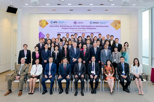 The workshop is attended by over 40 senior professionals from a diverse mix of background across Hong Kong, Mainland China, and overseas including institutional investors, banks, asset managers, insurance companies and infrastructure project developers and operators.
