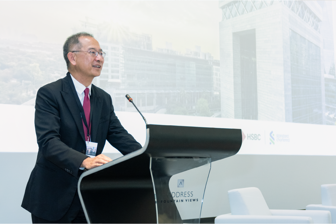 Mr Eddie Yue, Chief Executive of the Hong Kong Monetary Authority, delivers opening remarks on 31 May (Dubai time) at a luncheon in Dubai, the United Arab Emirates, which is attended by senior representatives from major local financial institutions and corporates.