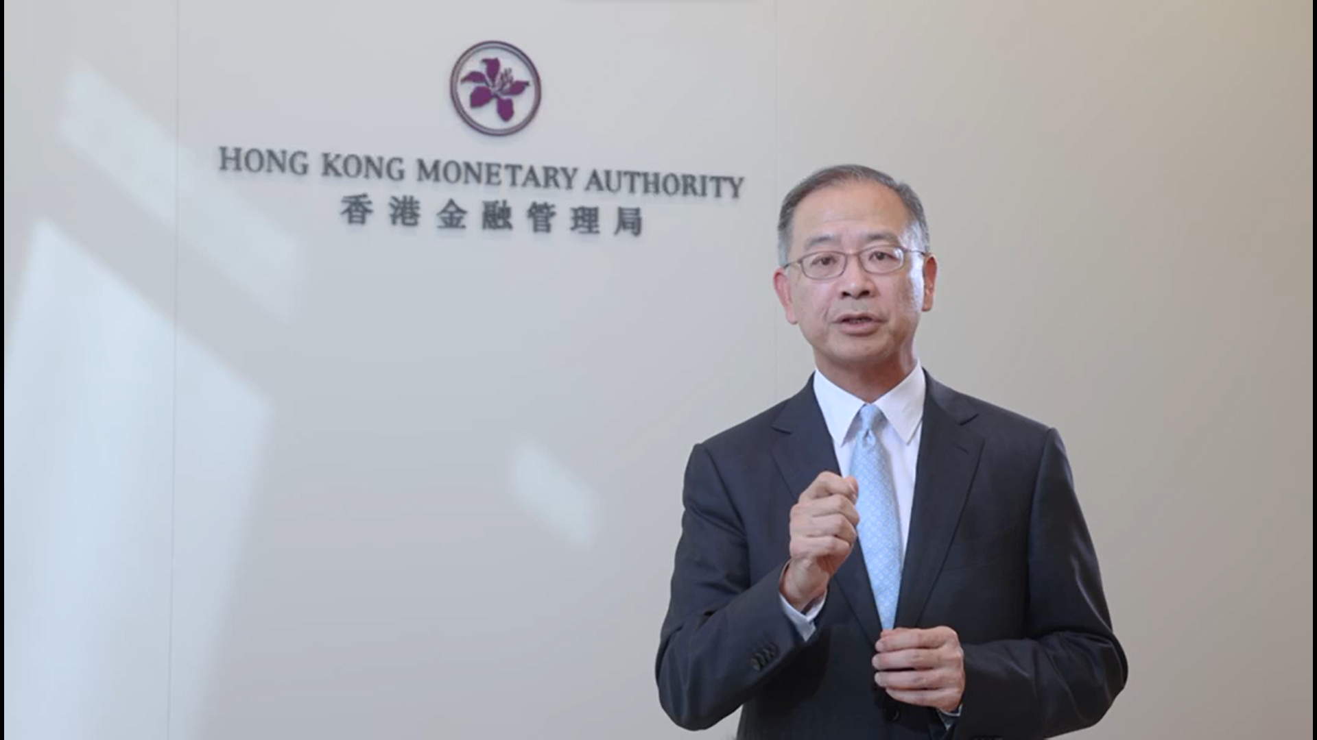 香港金融管理局总裁余伟文欢迎成立反诈骗联合情报中心。