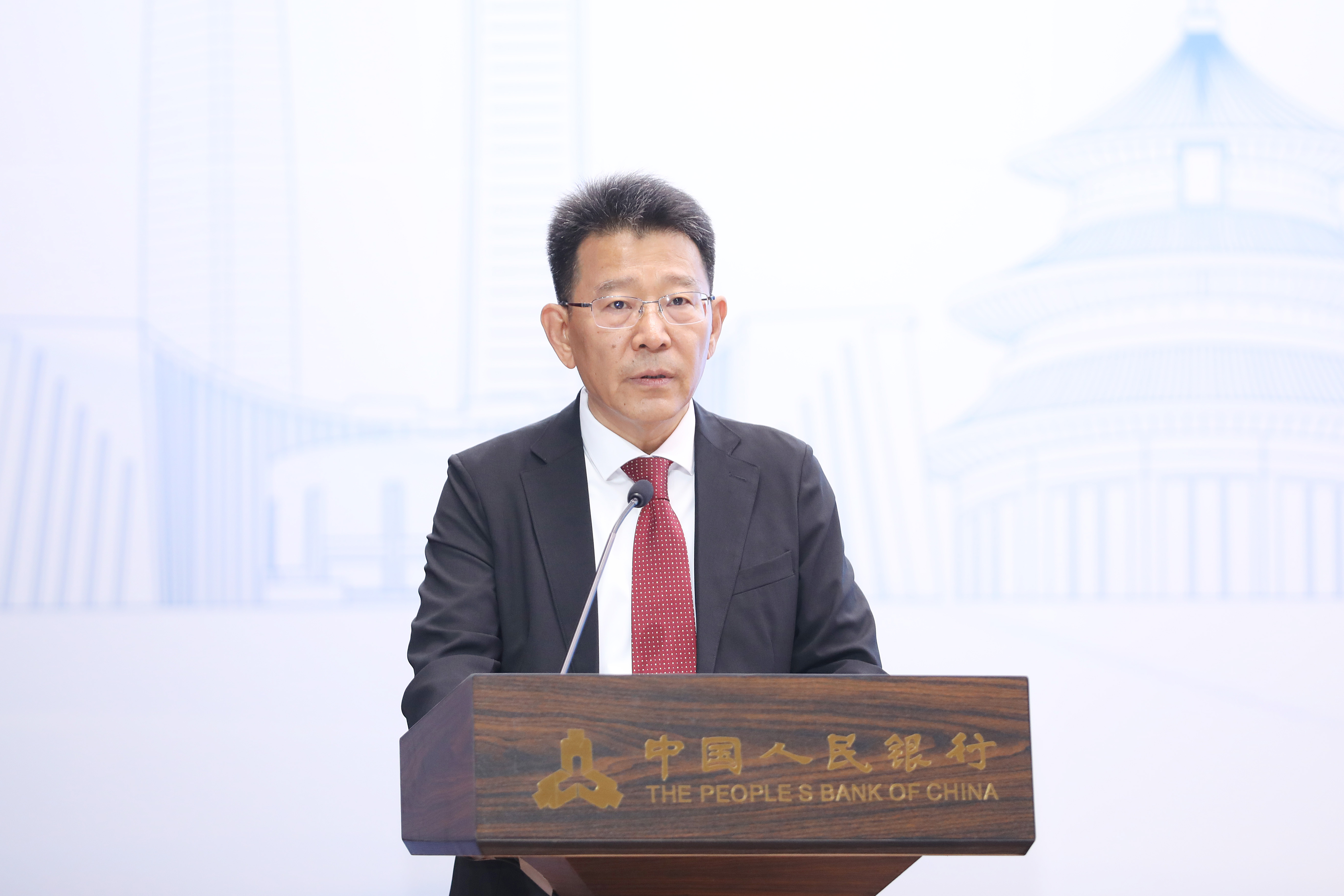 中央港澳工作办公室、国务院港澳事务办公室副主任王灵桂于启动仪式上致辞。